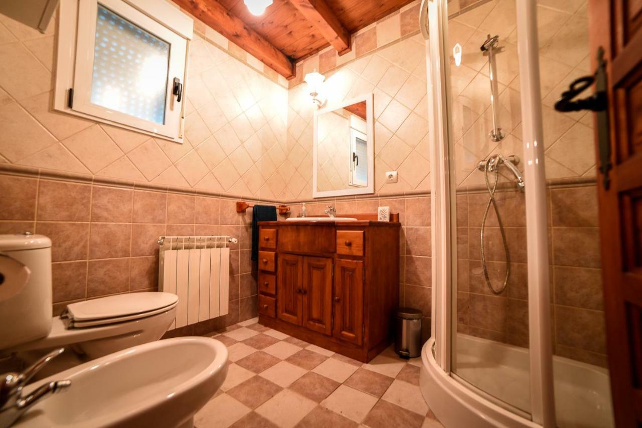 Hostal La Huerta Del Duero Villamarciel Exterior foto